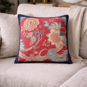 Poduszka dekoracyjna w kwiaty
